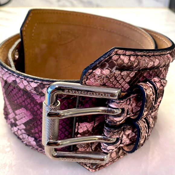 NWOT Burberry Prorsum Leather “Runway” Snakeskin Belt Size 28/70 Height 2.5 in - Picture 2 of 7